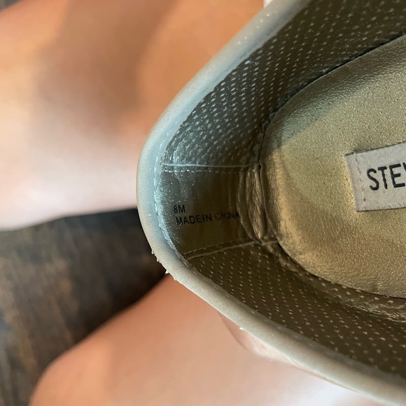 Steve Madden Used Condition Slip On Gold Shoes - Picture 4 of 6